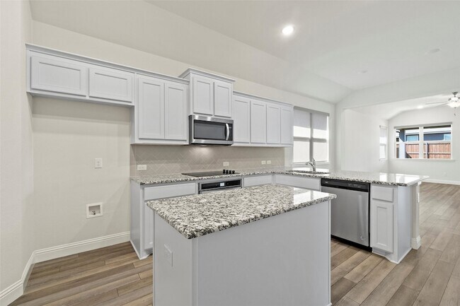 Photo - 1000 Mason St