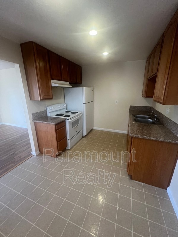 Photo - 314 Albion Ave