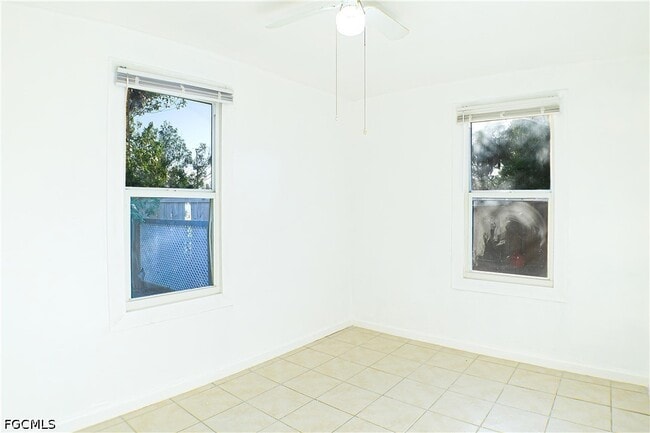 Photo - 3042 Douglas Ave