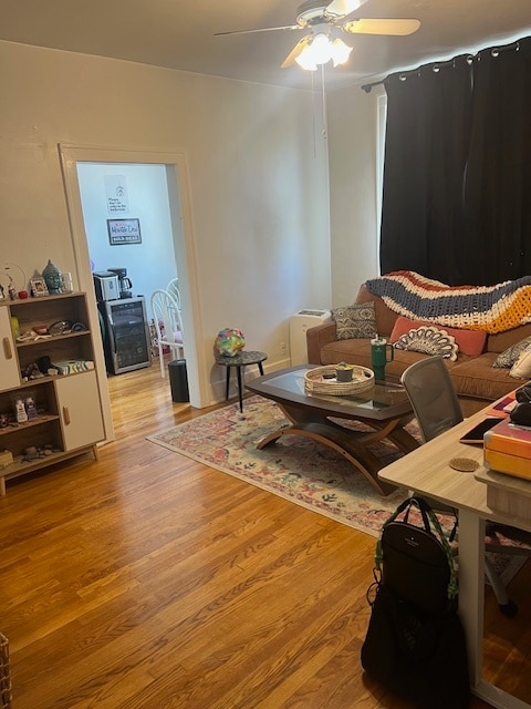 Photo - 332 E William St