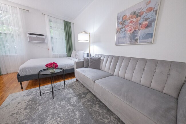 Photo - 328 E 74th St Unit ID1031973P