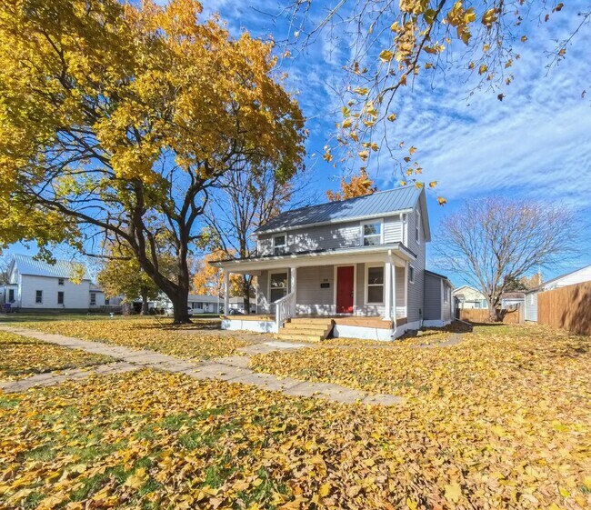 Photo - Newly remodeled 3 bedroom 1 bathroom home-...