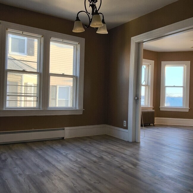 Photo - 517-519 Second St Unit 2