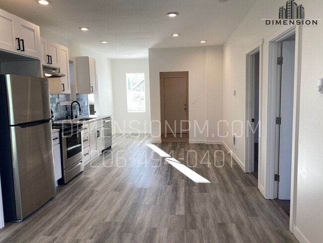 Photo - 426 S 60th St Unidad B