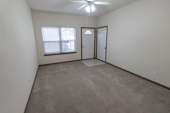 Photo - 5000 Derby Ridge Dr Unit 206