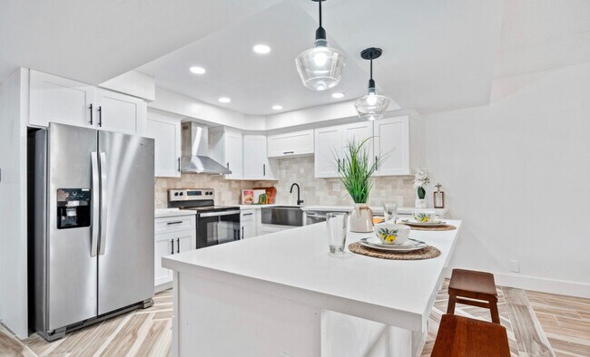 Photo - 7930 E Camelback Rd Unidad 111