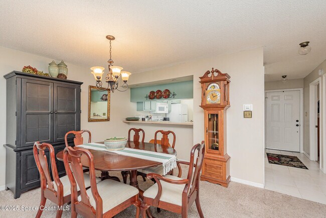 Photo - 307 La Paloma Ln