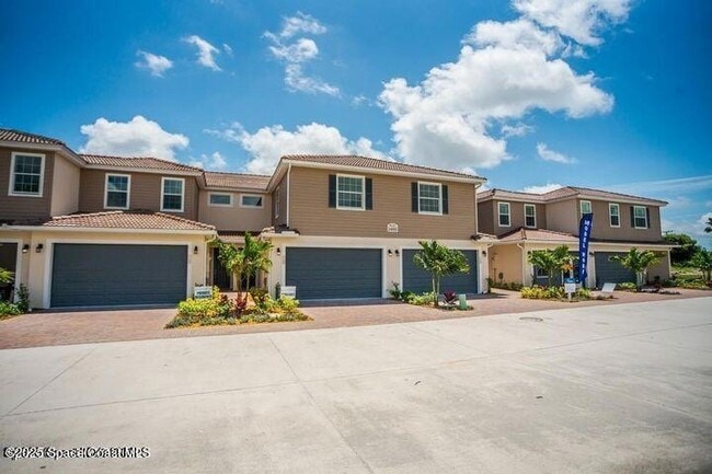 Photo - 1455 Isabella Dr