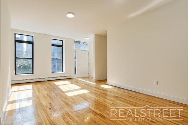 Photo - Charming 2 Bed 1.5 Bath Upper Duplex in Bushwick with Garden