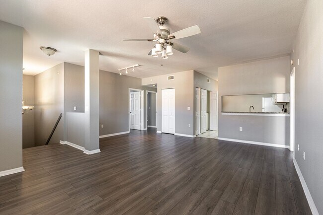 Photo - 6330 Aragon Way