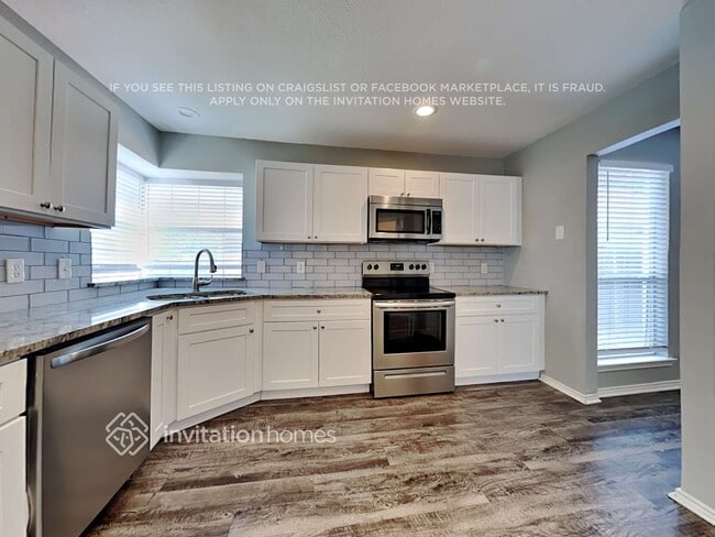 Photo - 726 W Willow Oak Dr