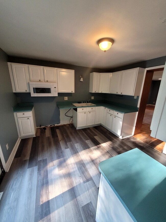 Photo - 4 Bedroom home in Roseville