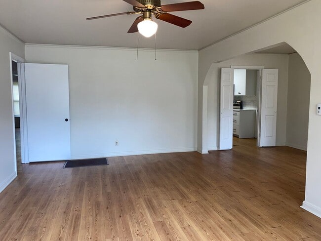 Photo - 2 BEDROOM NEAR SCOTT & WHITE