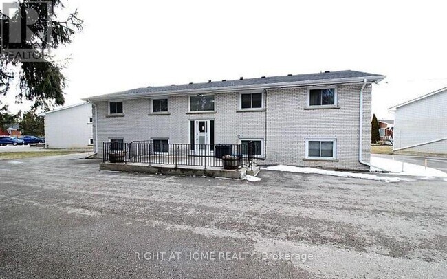 Photo - 19 Johnson Pl Unit 1