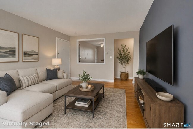 Photo - 63 Maynard St