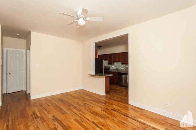 2 bedroom in Chicago IL 60613 - 2 bedroom in Chicago IL 60613 Condo