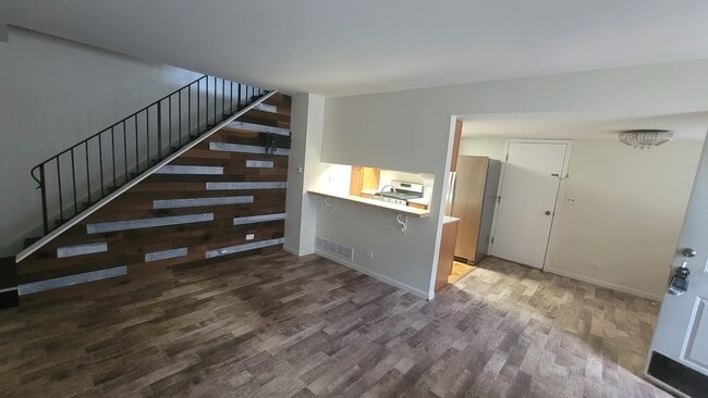 Photo - 1426 Bear Flag Dr Townhome