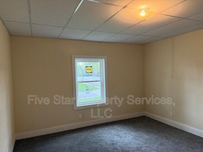 Photo - 1933 S 2nd St