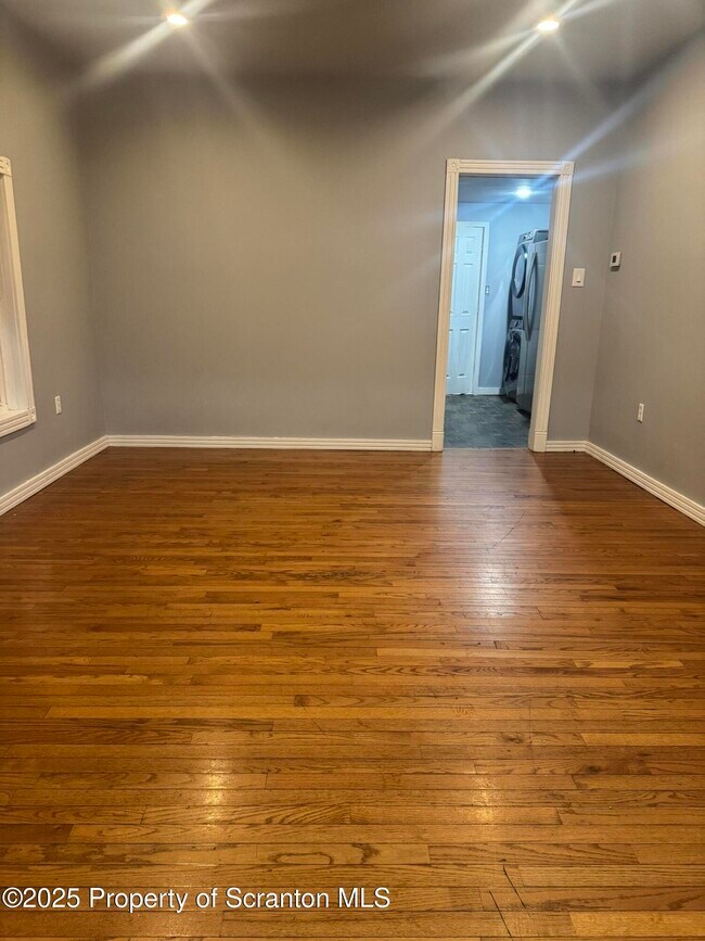 Photo - 1019 Wheeler Ave