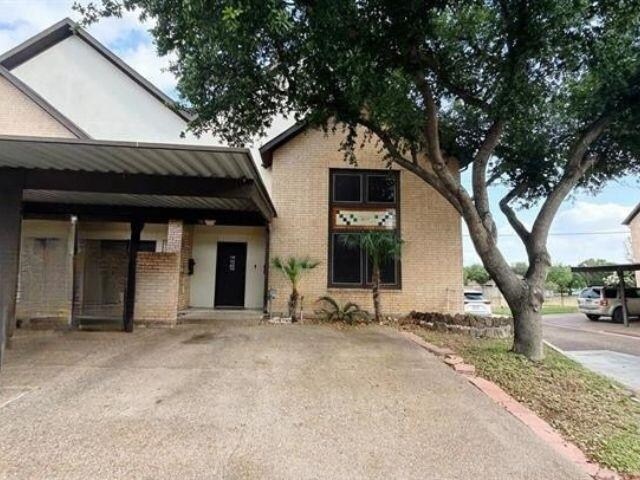 Building Photo - 2445 Monarch Dr Unit 704