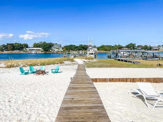 Photo - 13948 River Rd Unit 3A