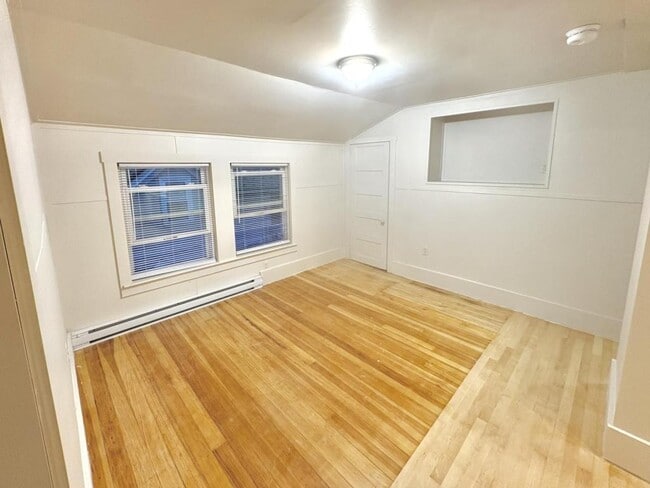 Photo - 8 Fairmount Ave