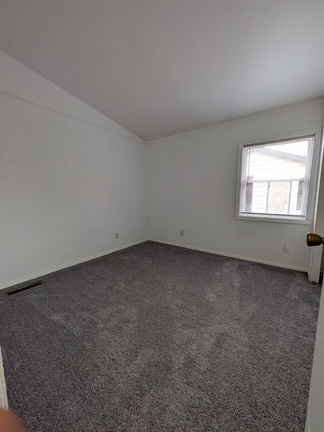 Photo - 3 bedroom available for an immediate move!