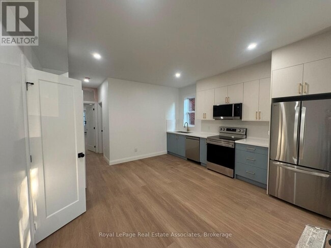 17 White Ave Unit 2 MF