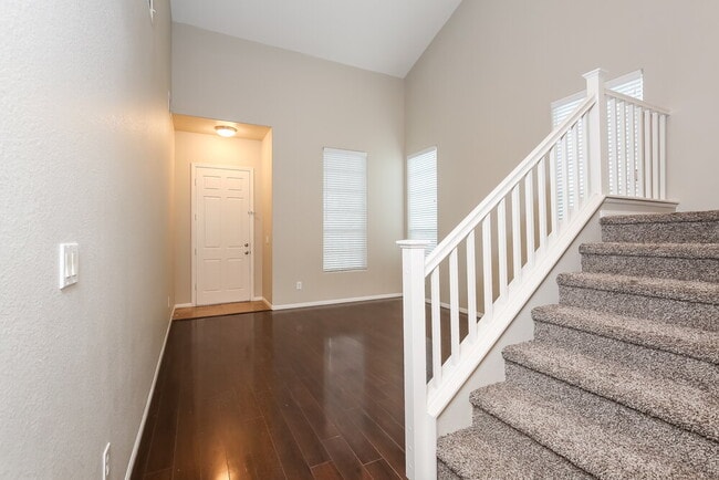 Photo - 324 Point Loma Ave