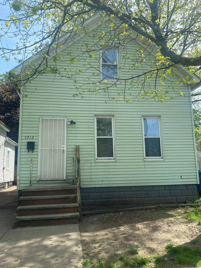 Photo - Cleveland East Side Single - Harvard/E 55