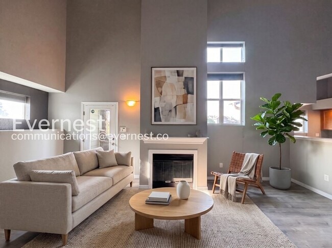 Photo - 18761 E Water Dr