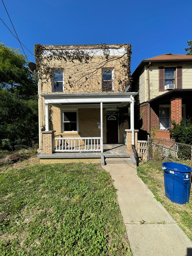 Building Photo - 1528 Methyl St