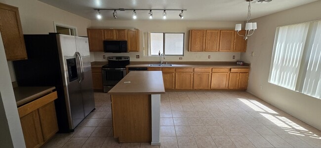 Photo - 2369 E 35th Ave