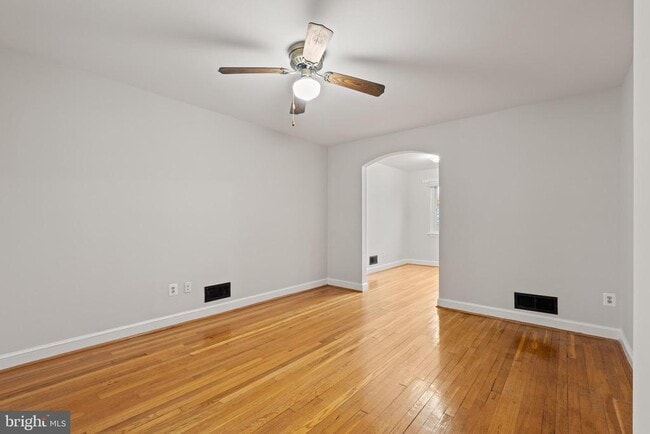 Photo - 340 Wesmond Dr Casa Adosada