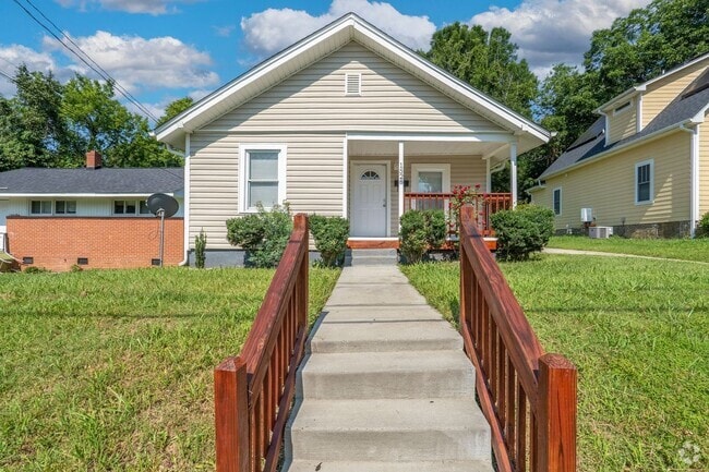 Building Photo - 1528 McCormick St Rental