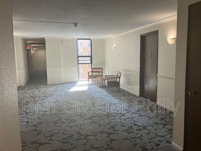 Photo - 1420 Locust St