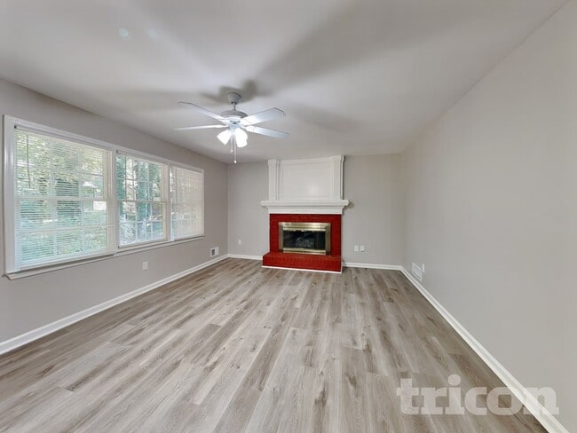 Photo - 3560 Erdly Ln