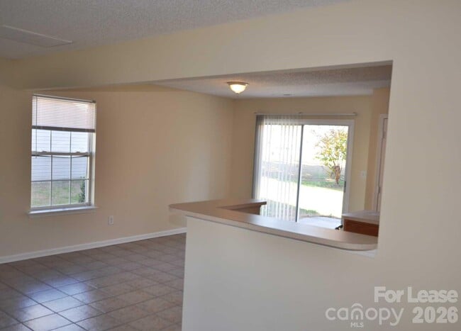 Photo - 1408 Nature Pl