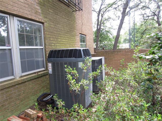 Photo - 1815 Greenwood Dr