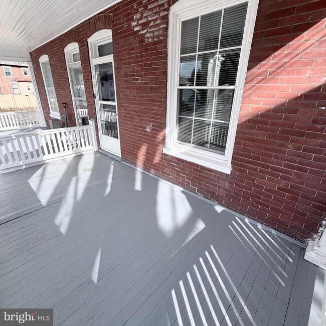 Photo - 235 Park Ave