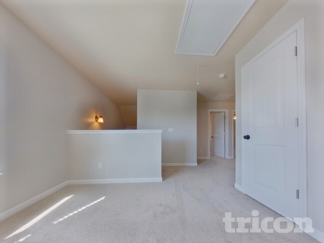 Photo - 33 Berwick Way