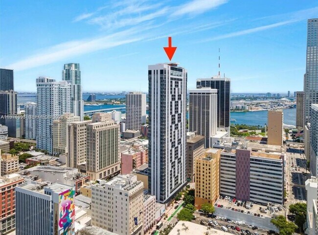 Photo - 151 SE 1st St Unidad 506