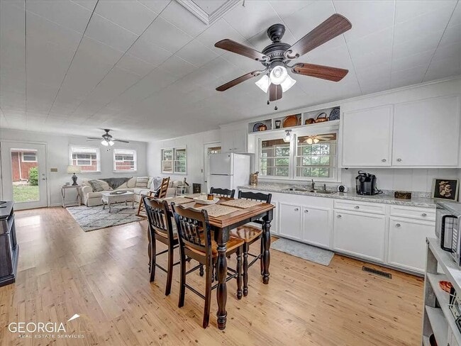 Photo - 261 Mill Branch Rd