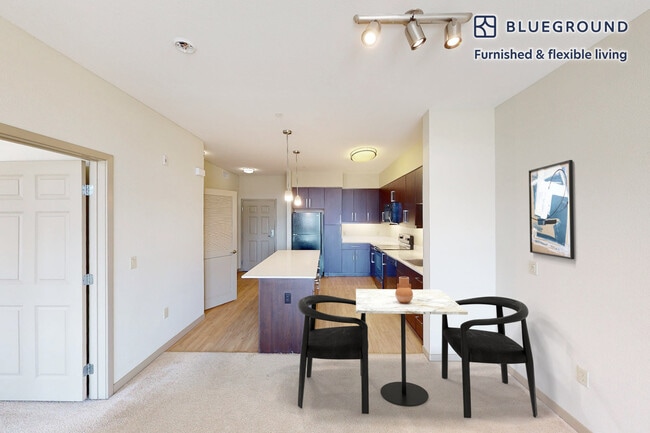 Photo - 5200 Iron Horse Pkwy Unidad FL3-ID9053A