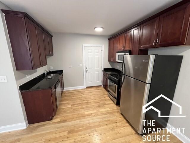 Building Photo - 4544 W George St Unit 1