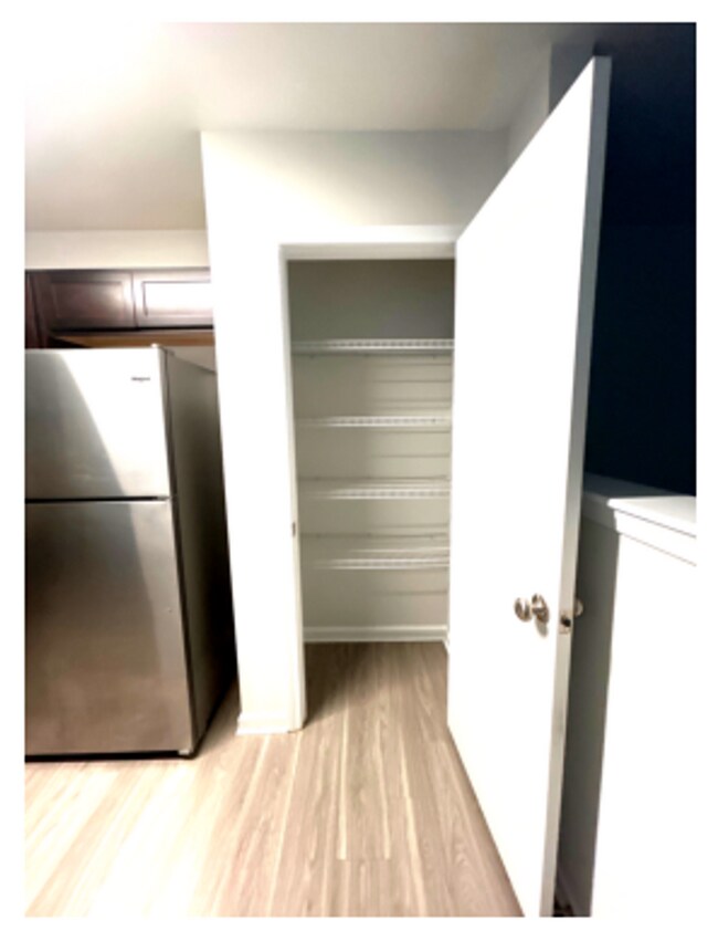 Photo - 8 SAW Unit 8 SAW