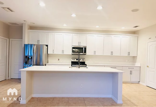 Photo - 6758 Duncaster St