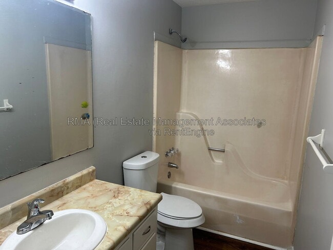 Photo - 102 Hill Pine Trail Unit A