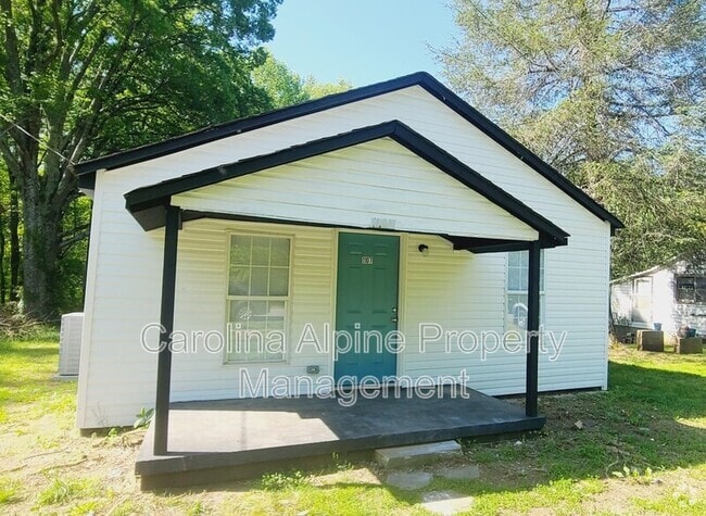 Building Photo - 1107 Brown Summit Ave Rental