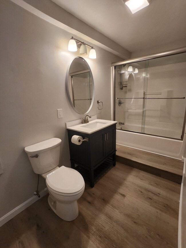 Photo - 14 Oak St Unit 3